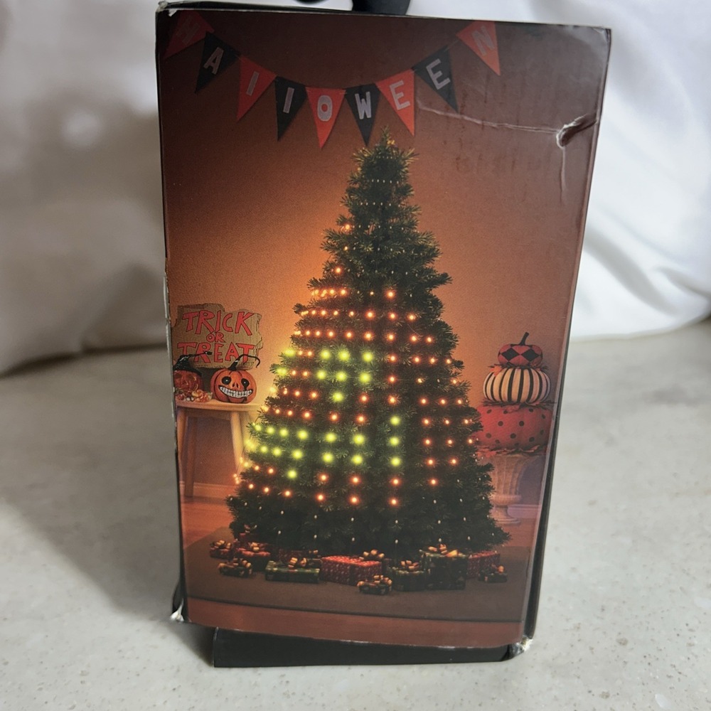 Govee Christmas Tree Lights, Smart RGBIC 480 Leds Christmas Lights, 6.6Ft × 24ft - Picture 4 of 5